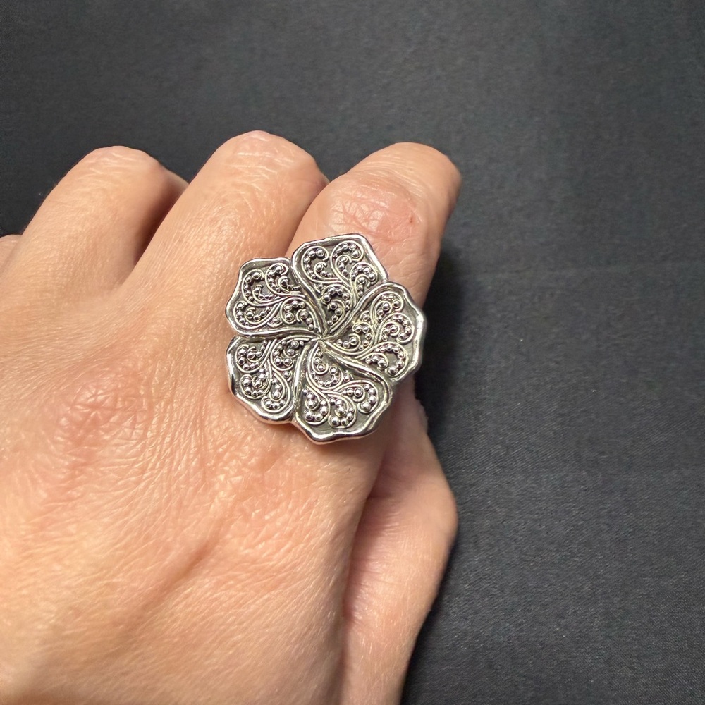 Lois Hill Sterling Silver Flower Rose Daisy Hibiscus Ring 8 Paisley Granulated